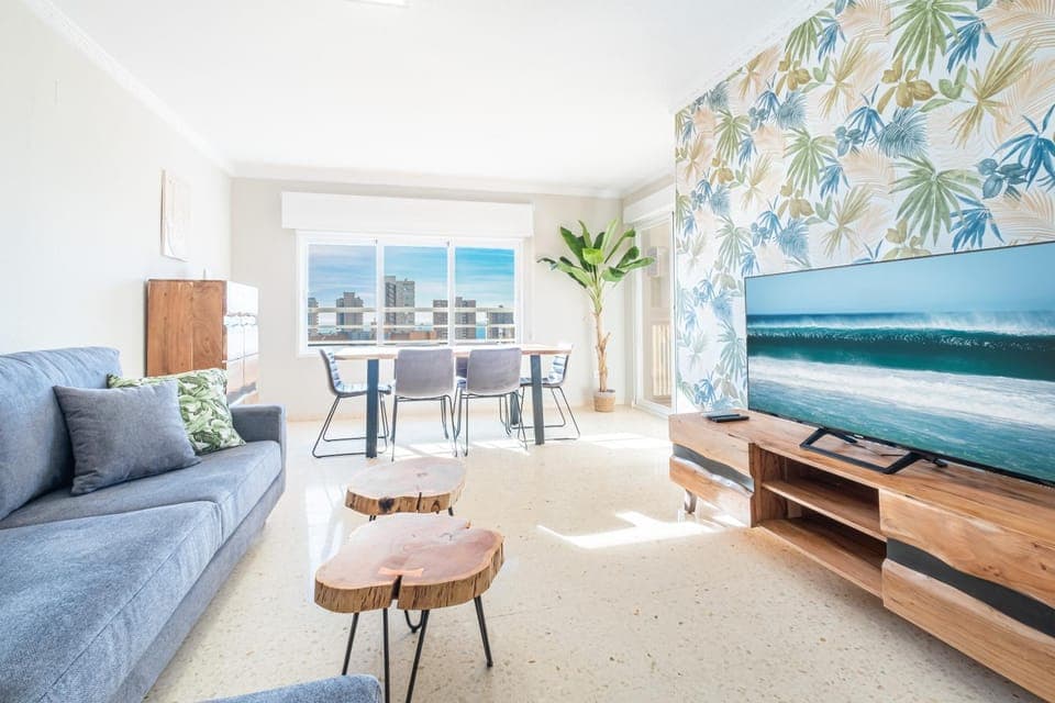 TV and multimedia, Living room, Dining area