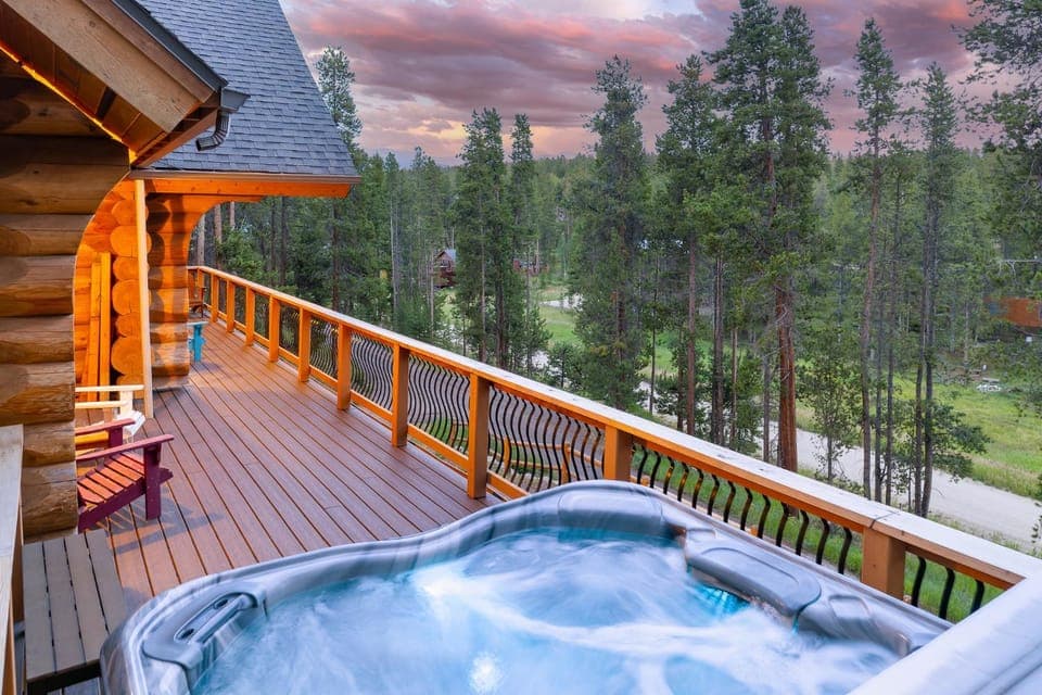 Hot Tub, Mountain view