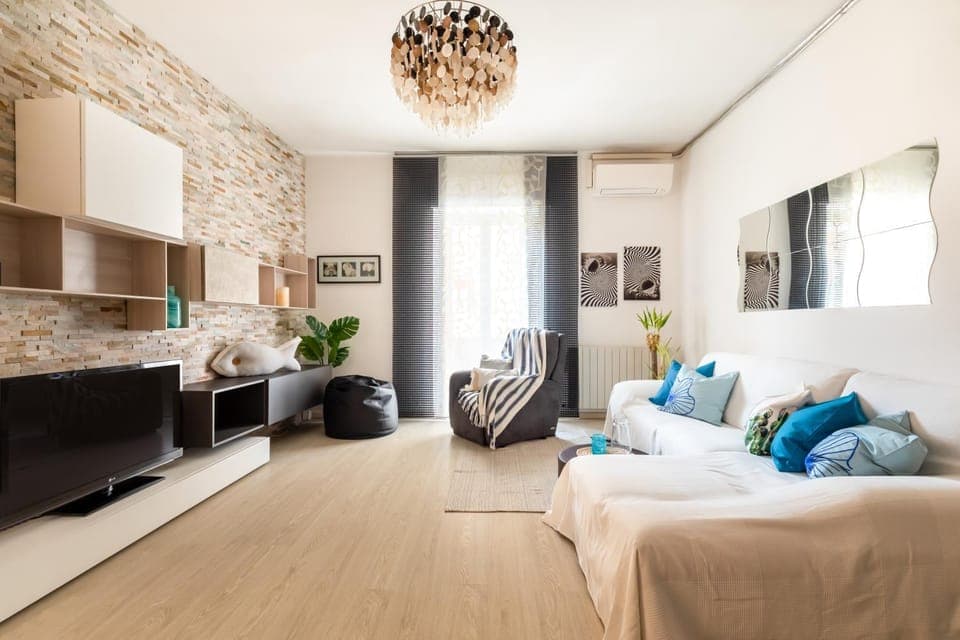 TV and multimedia, Living room