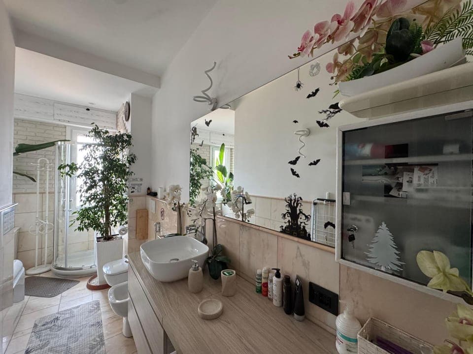 Shower, Hot Tub, Hot Tub, Bathroom, Bath, hair dryier, towels, washing machine, washing machine, dryer