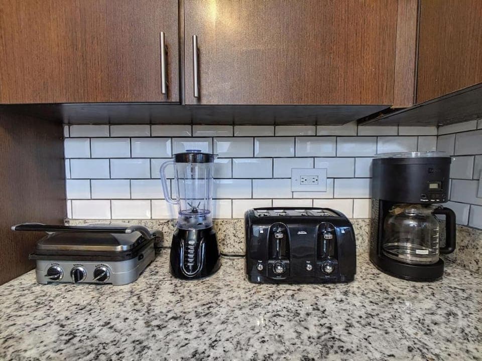 Coffee/tea facilities, Kitchen or kitchenette, toaster