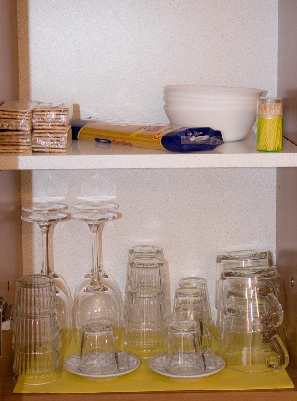 Coffee/tea facilities, Kitchen or kitchenette