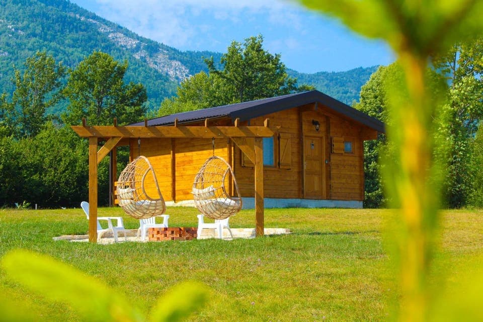 Natural landscape, Garden view, Mountain view, flat iron