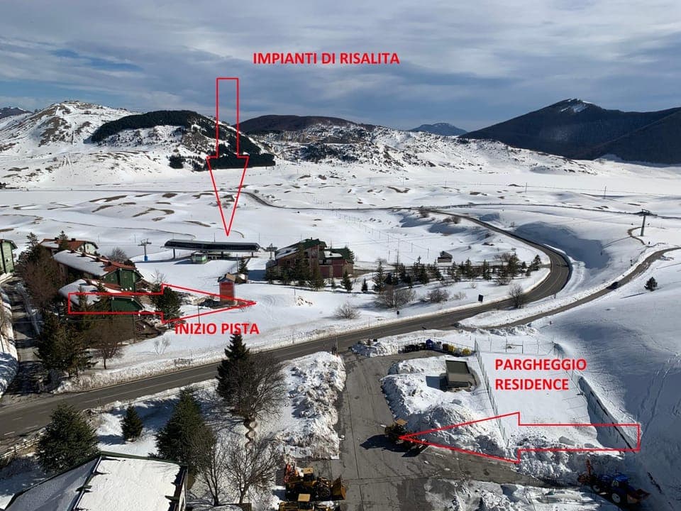 Natural landscape, Bird's eye view, Winter, Skiing