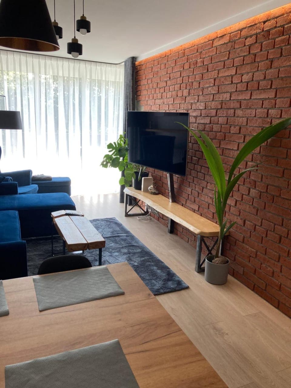 Communal lounge/ TV room, TV and multimedia, Living room, Seating area
