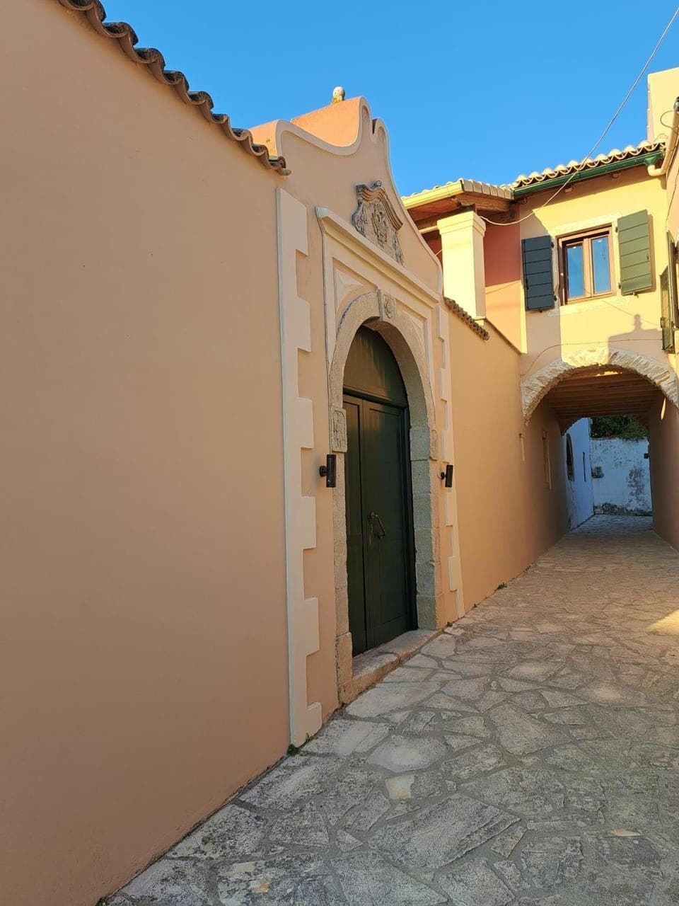 Property building, Facade/entrance