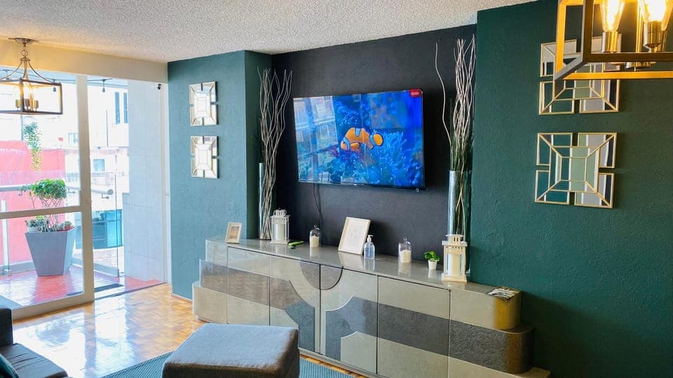 Communal lounge/ TV room, Living room