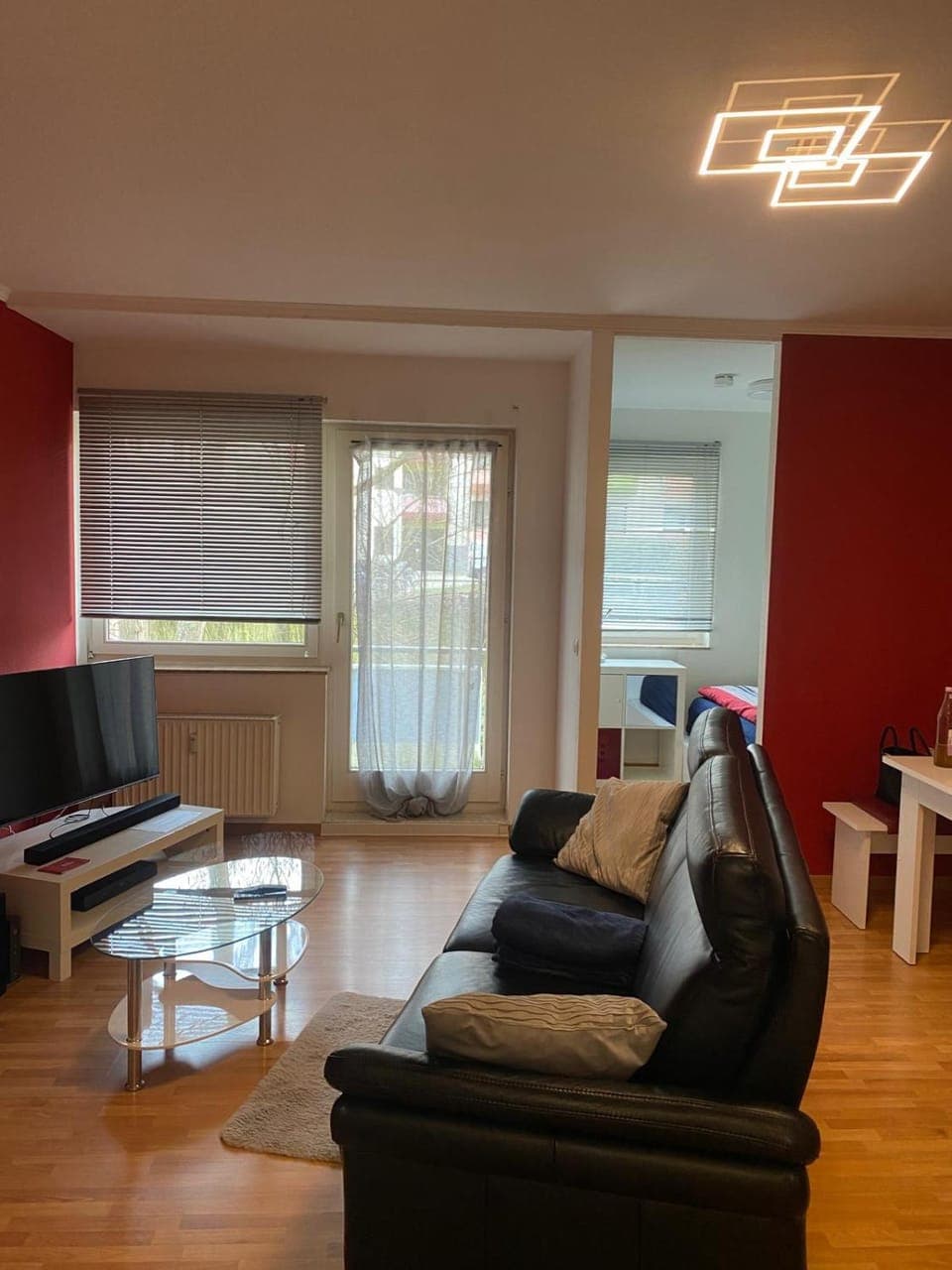 TV and multimedia, Seating area