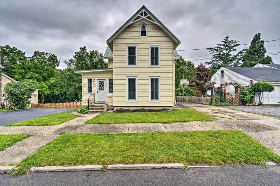 Penn Yan Escape w/ Yard, 1 Mi to Keuka Lake! House in Penn Yan