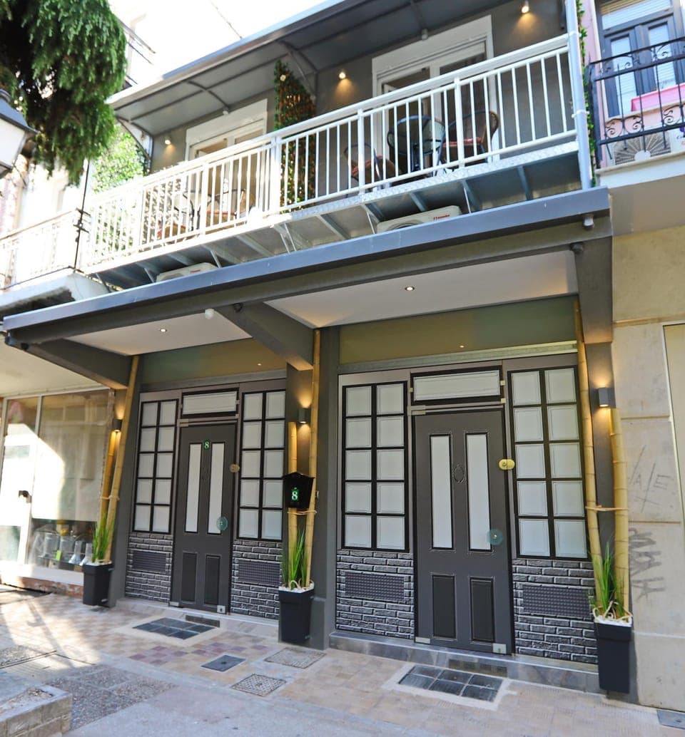 Property building, Facade/entrance