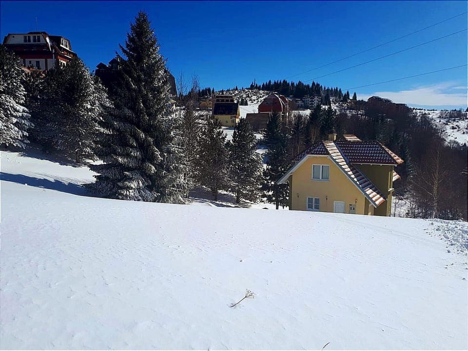 Property building, Natural landscape, Winter, Mountain view
