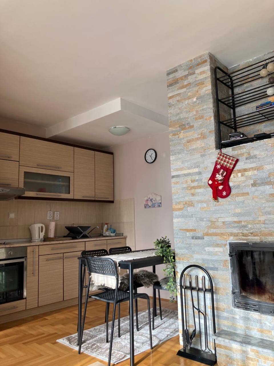 Kitchen or kitchenette, Living room, Dining area