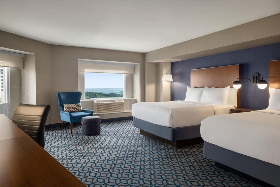 Bed, Seating area, Bedroom