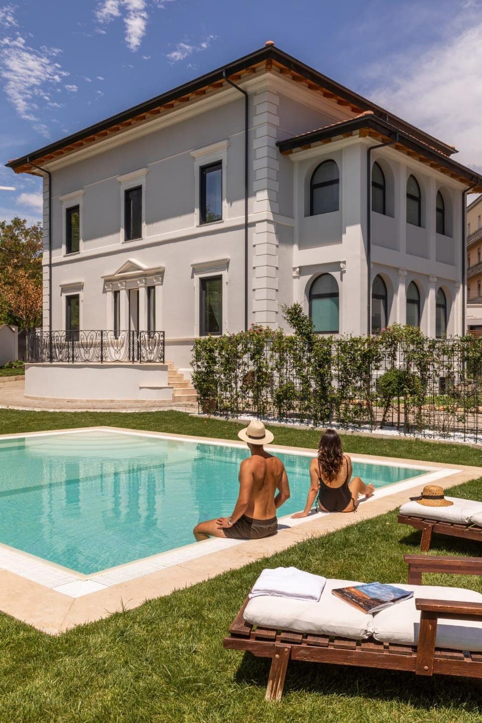 Garden, Swimming pool