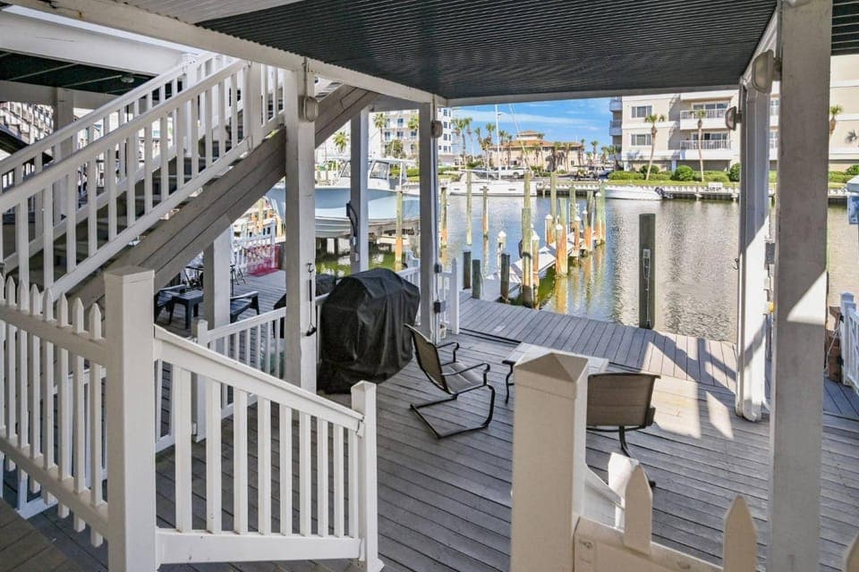 Gulf Shore Drive #4 Harbor Oasis House in Destin