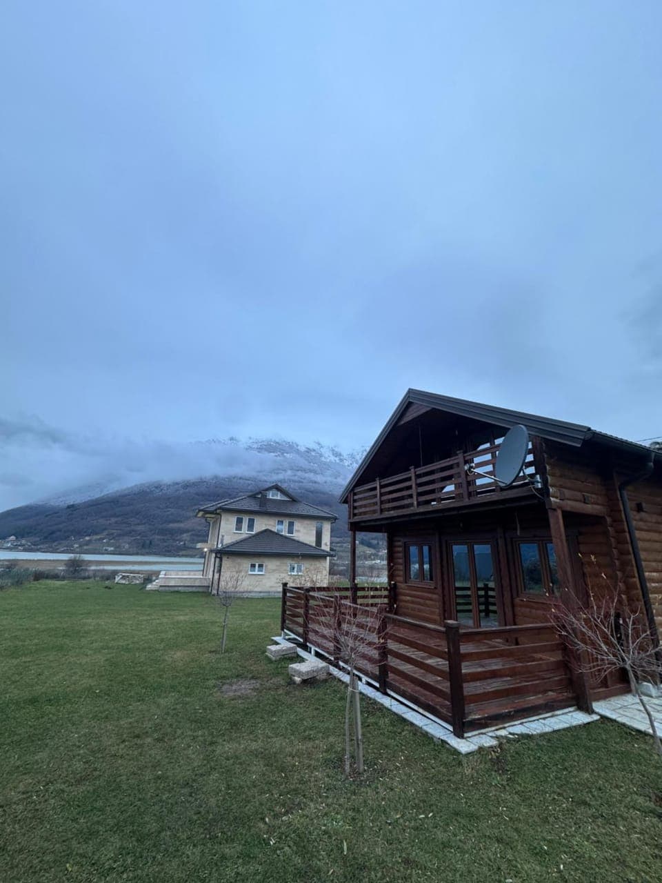 Property building, Day, Natural landscape, Mountain view
