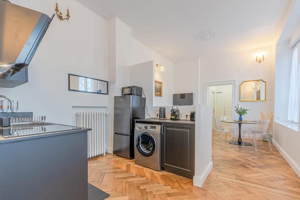 Coffee/tea facilities, washing machine