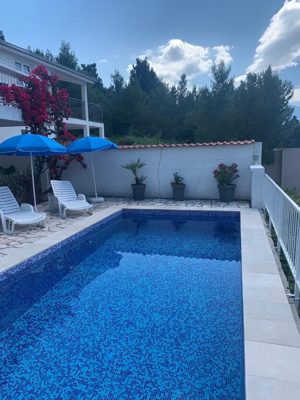 Pool view, Swimming pool, Swimming pool