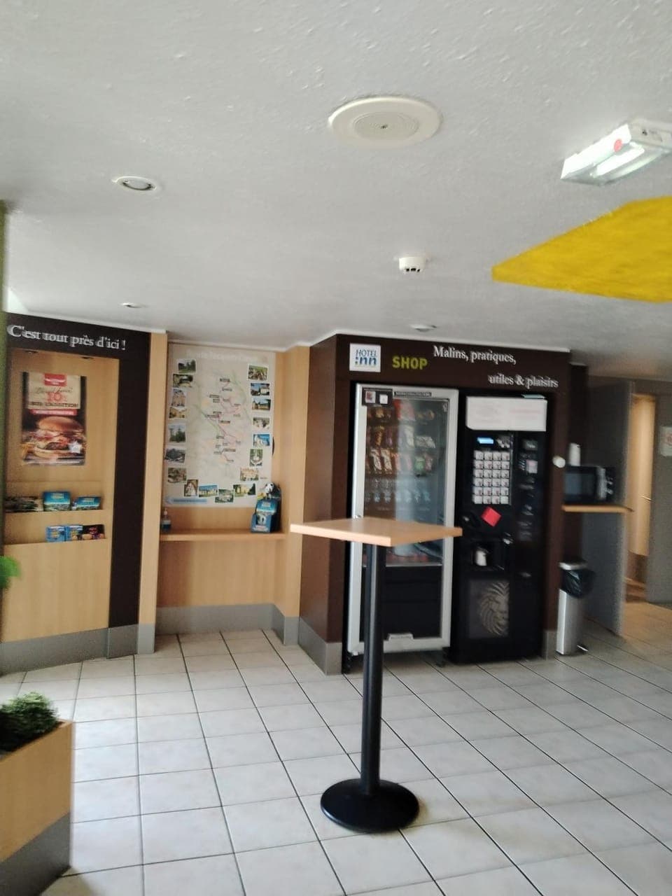 Coffee/tea facilities, Lobby or reception