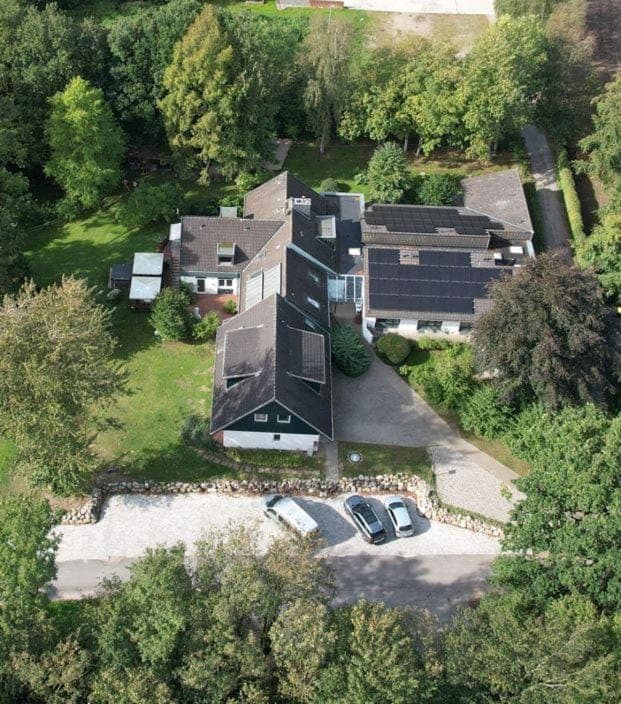 Property building, Bird's eye view