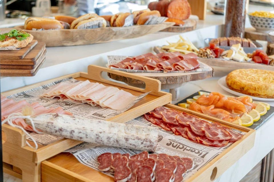 Food, Breakfast, Buffet breakfast, Lunch