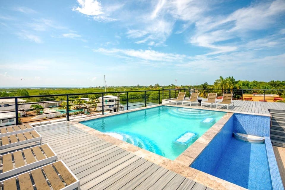 Sunset Gecko Condo - Ground Floor 1A Apartment in Placencia