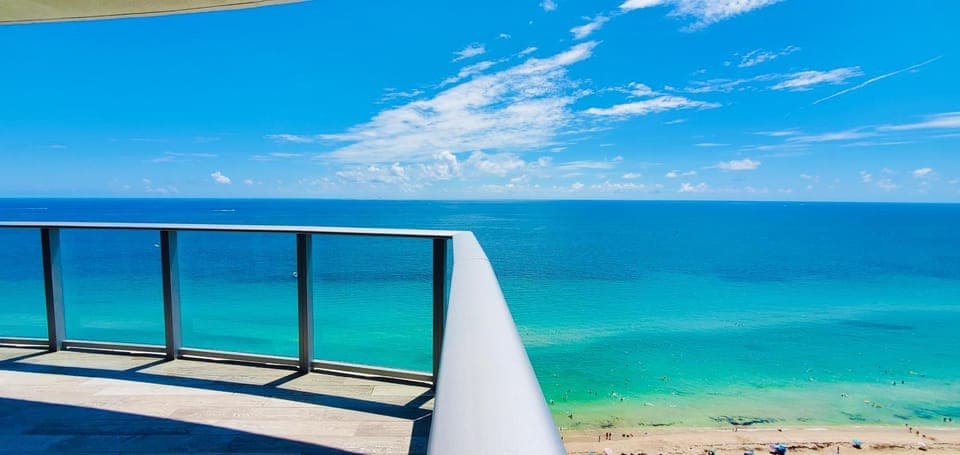 Natural landscape, Balcony/Terrace, Sea view