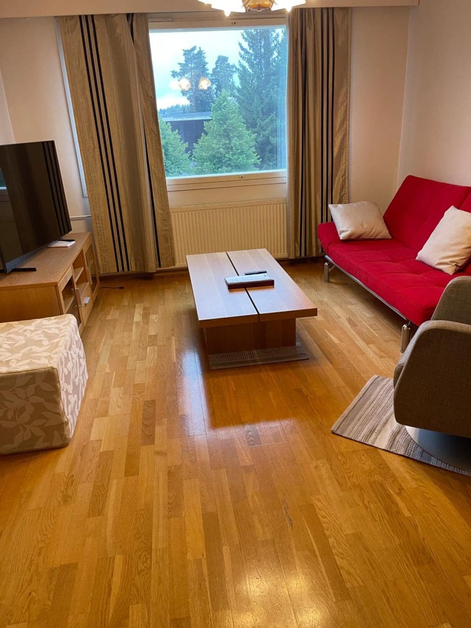 Photo of the whole room