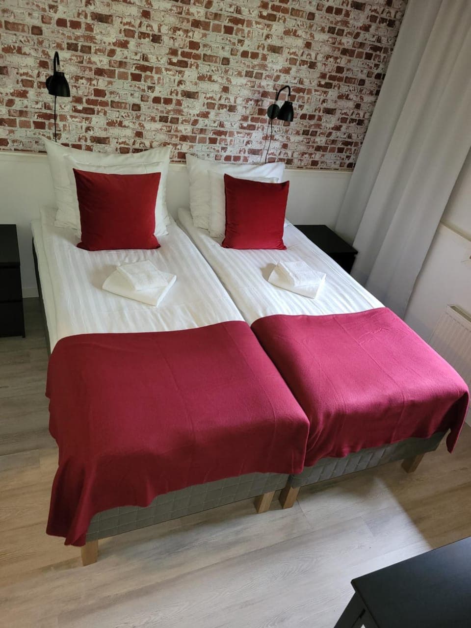 Photo of the whole room
