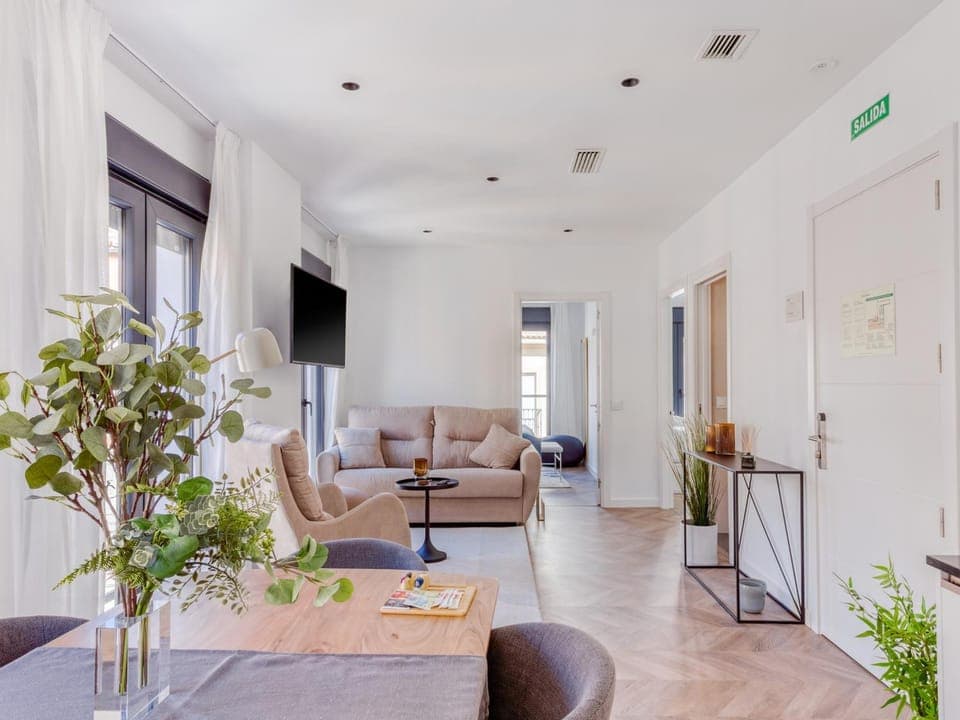 Living room, Seating area