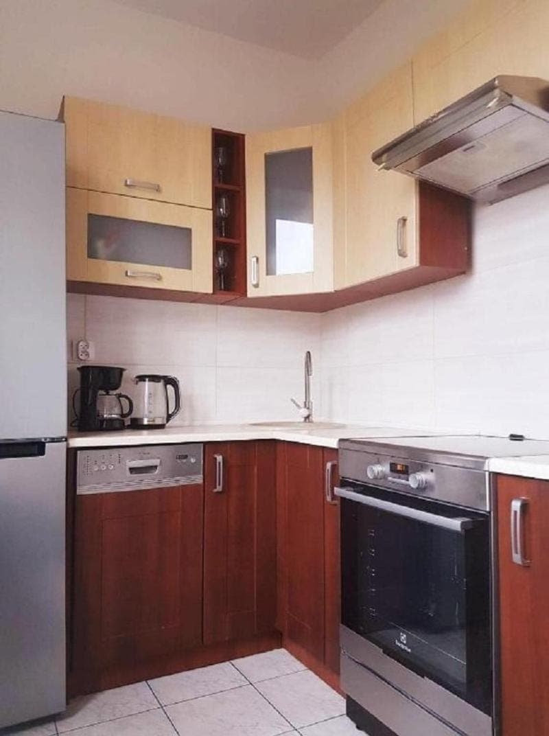 Kitchen or kitchenette, dishwasher, oven, stove, toaster