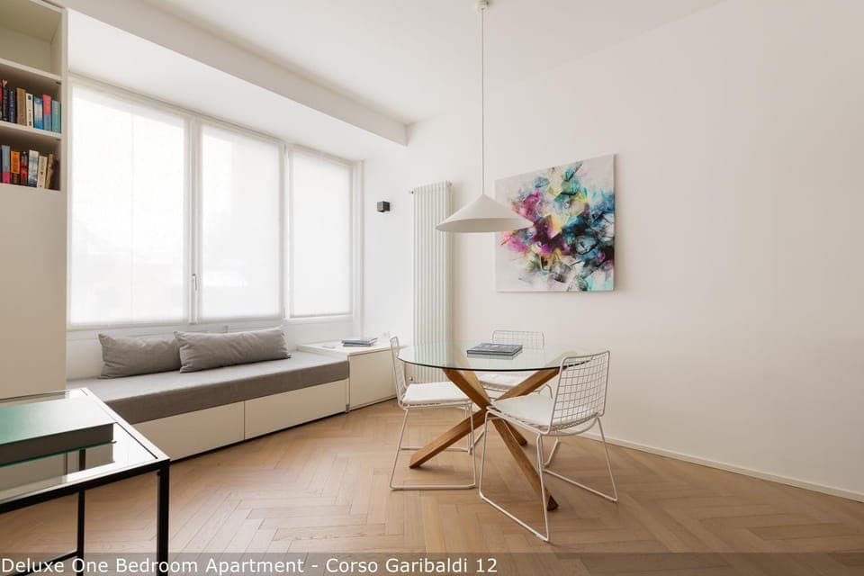 Library, Living room, Seating area