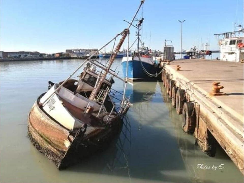 Property logo or sign, Neighbourhood