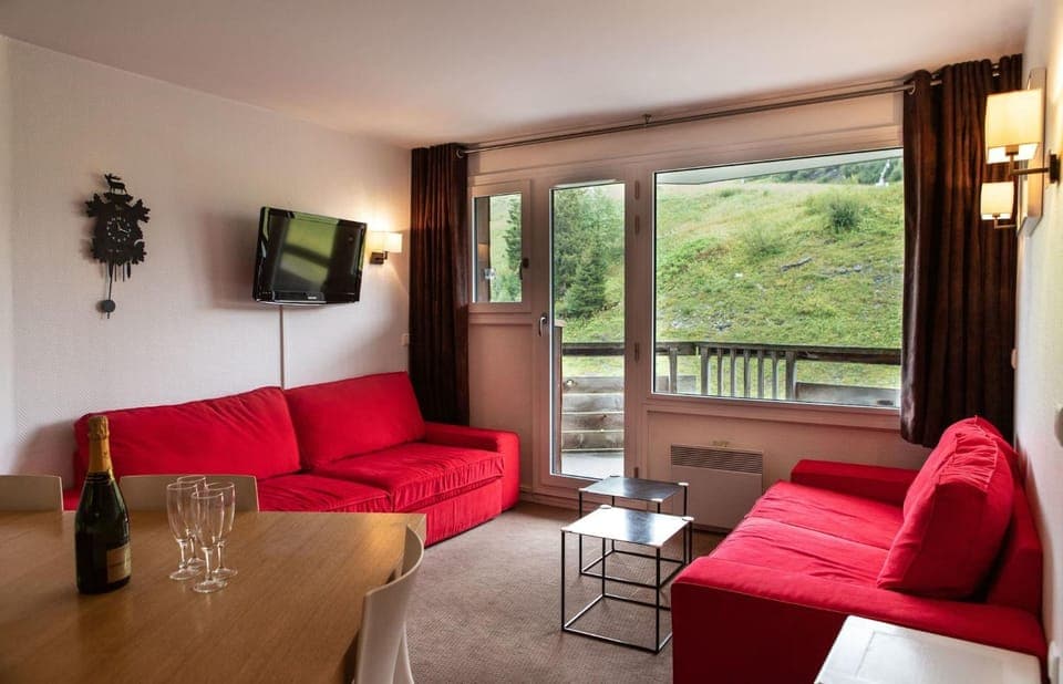 Communal lounge/ TV room, Living room