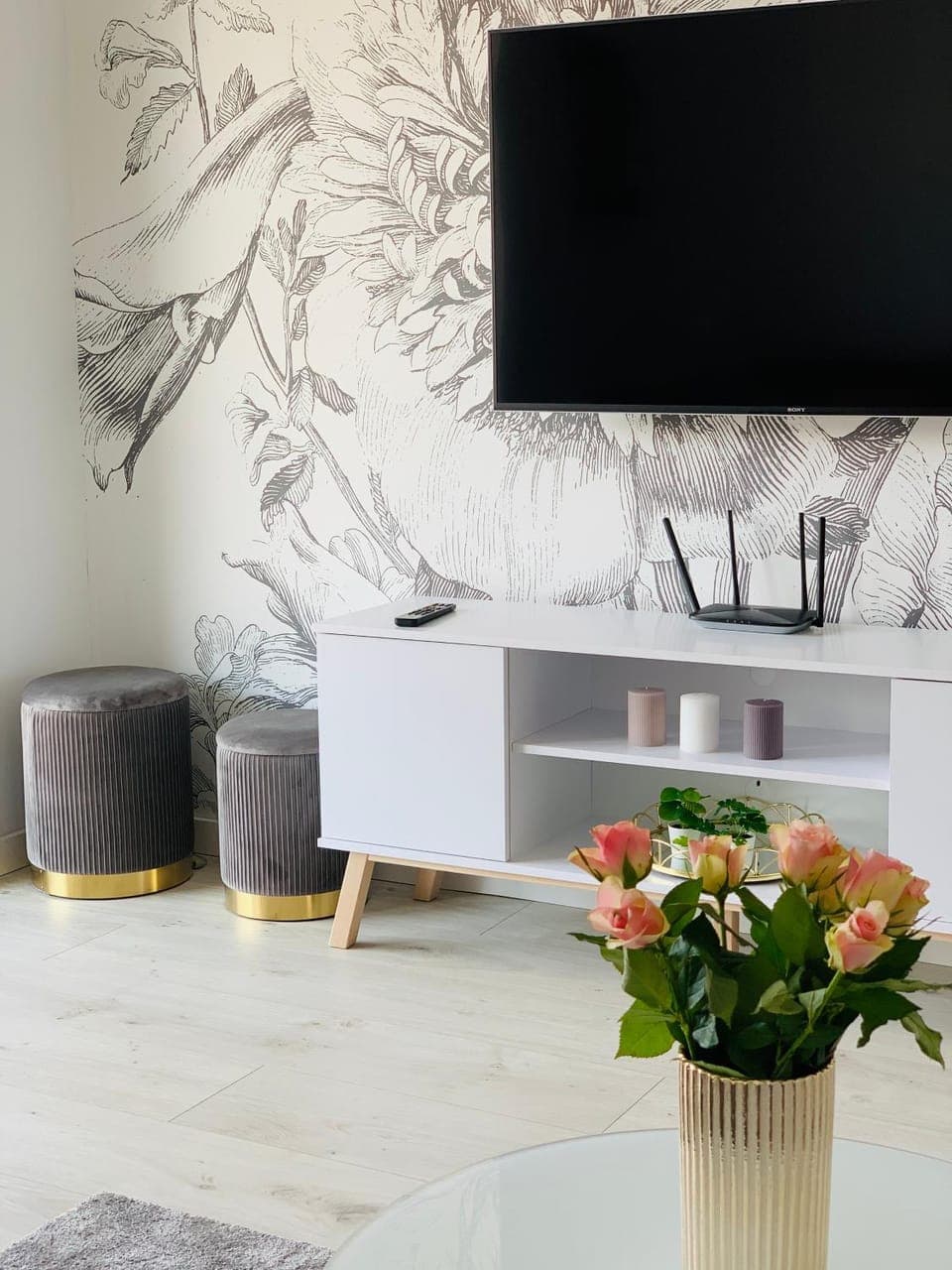 TV and multimedia, Living room, Seating area