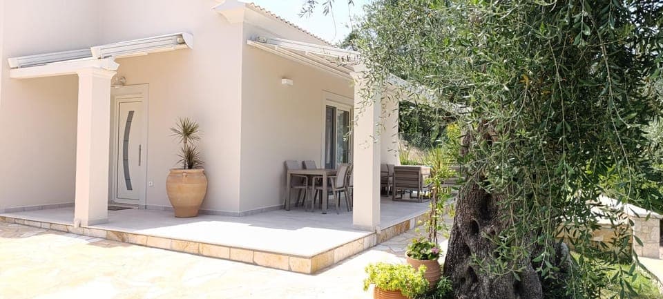 Property building, Patio