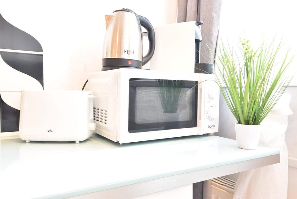 Coffee/tea facilities, Kitchen or kitchenette, minibar, toaster