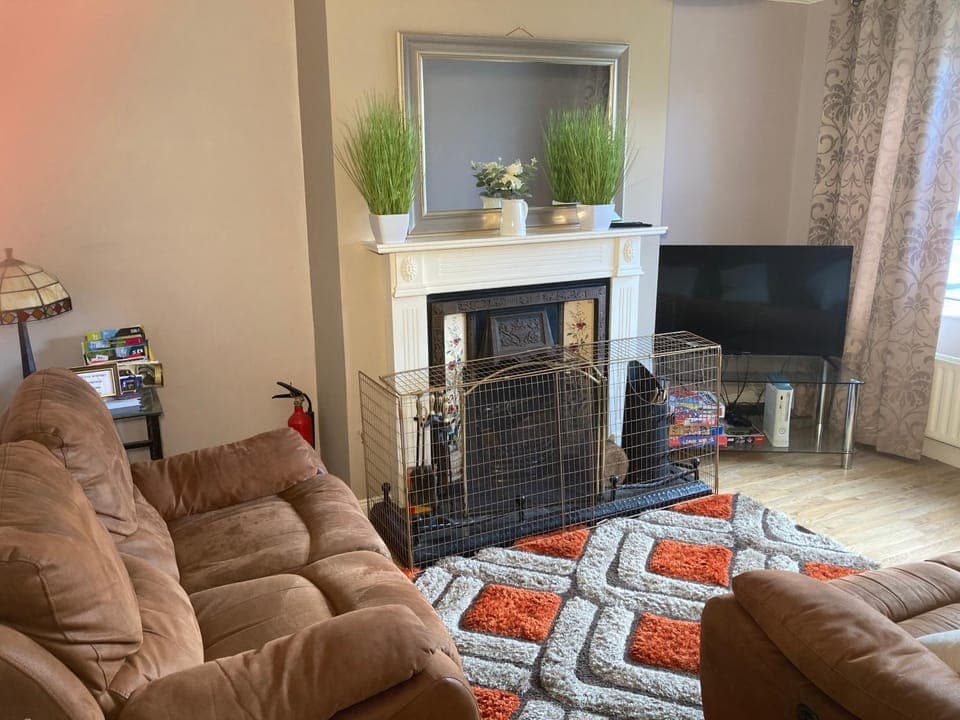 Property building, Living room