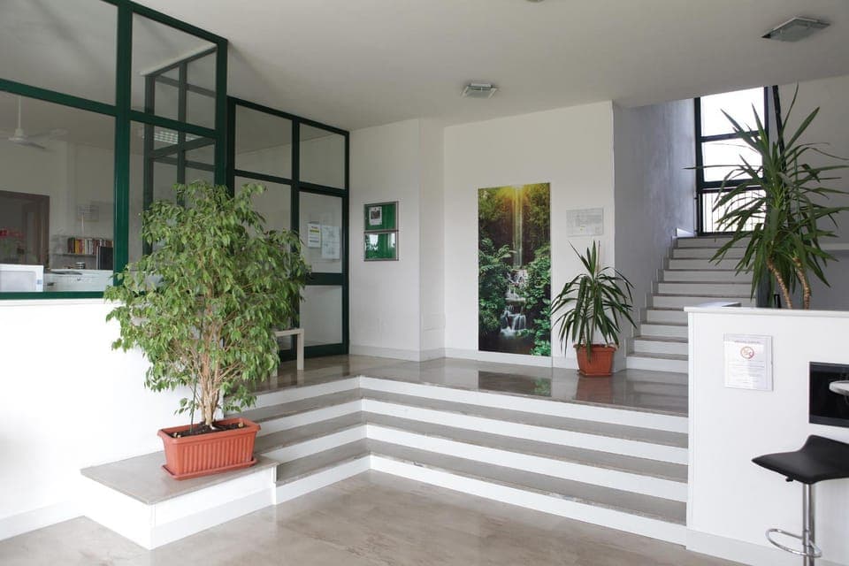 Lobby or reception, Food and drinks