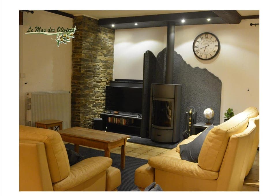 Living room, flat iron