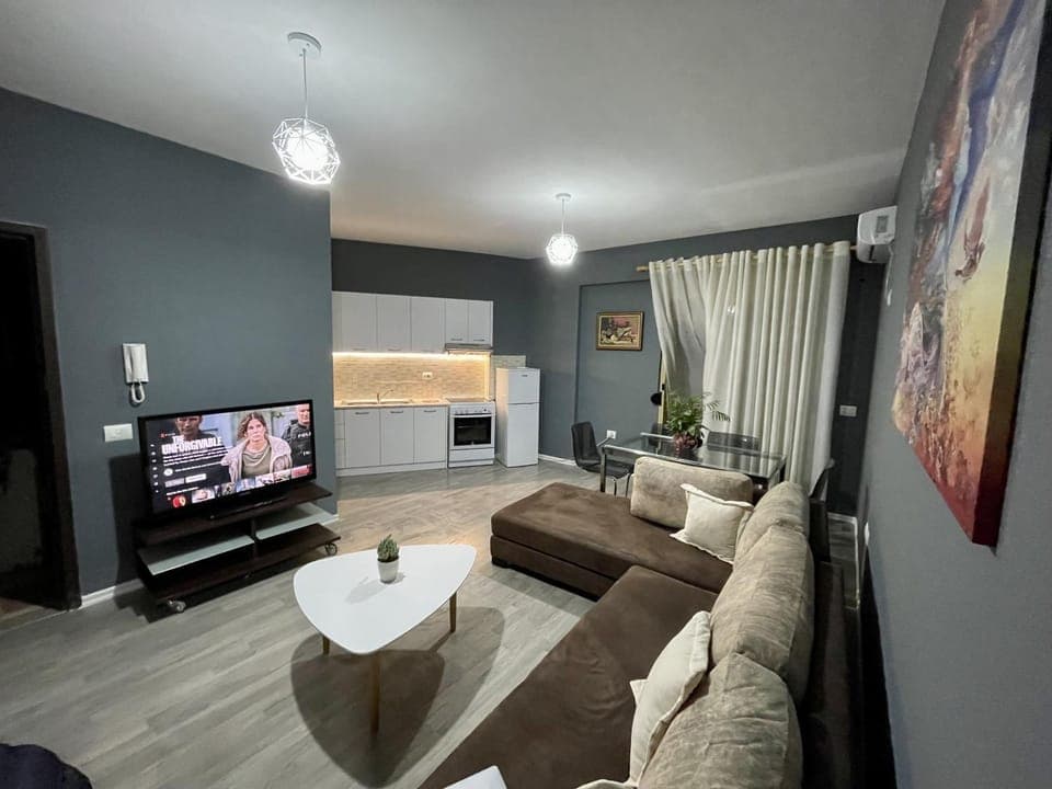 TV and multimedia, Living room, Photo of the whole room, Seating area
