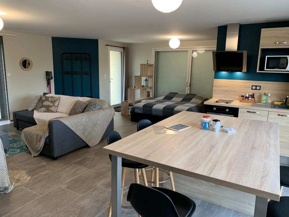 Living room, Bedroom, kitchen