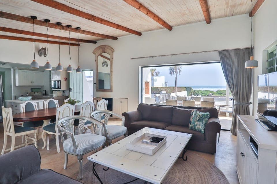 Patio, Living room, Sea view