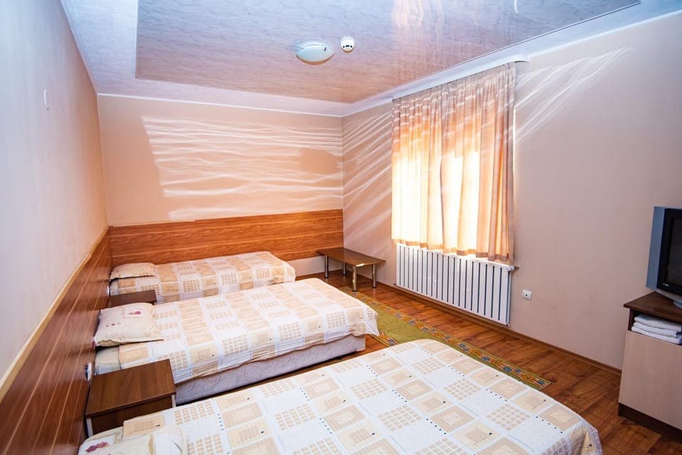 Bed, Photo of the whole room