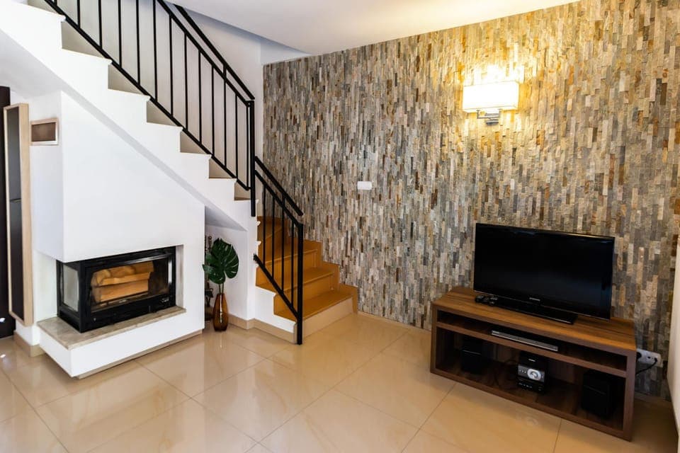 Living room, Photo of the whole room, Decorative detail, Seating area