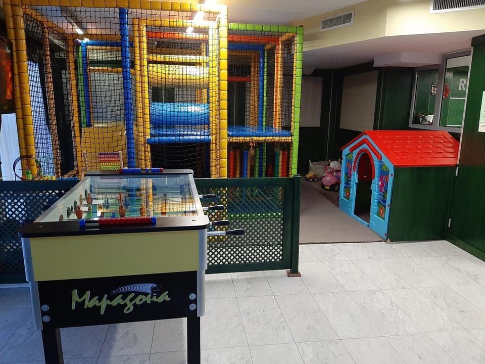 Children play ground, Game Room, Kids's club