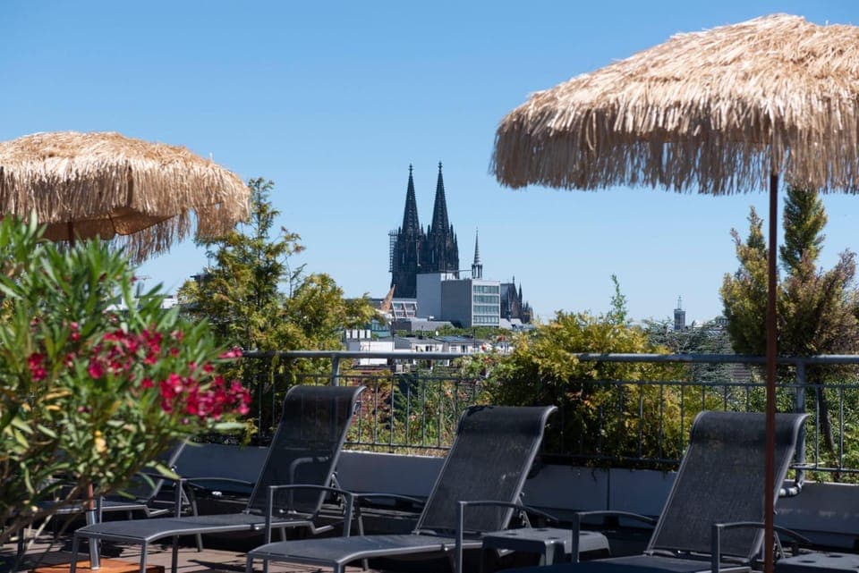 Balcony/Terrace, City view