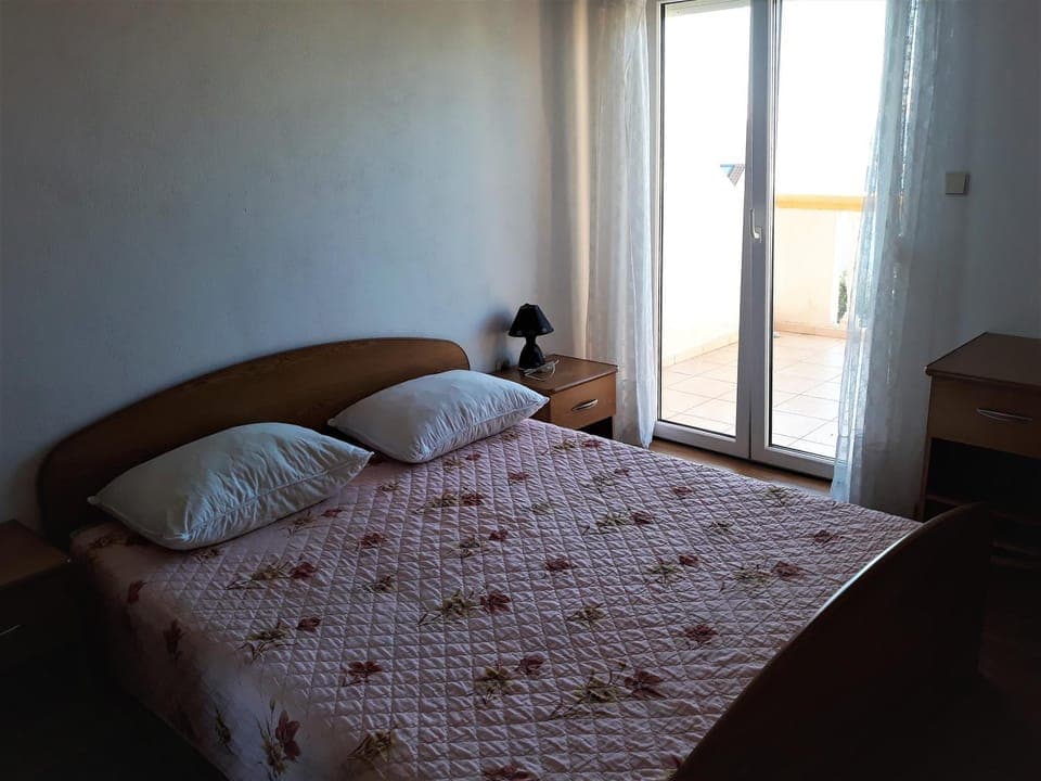 Dorica Dabo Apartment in Novalja