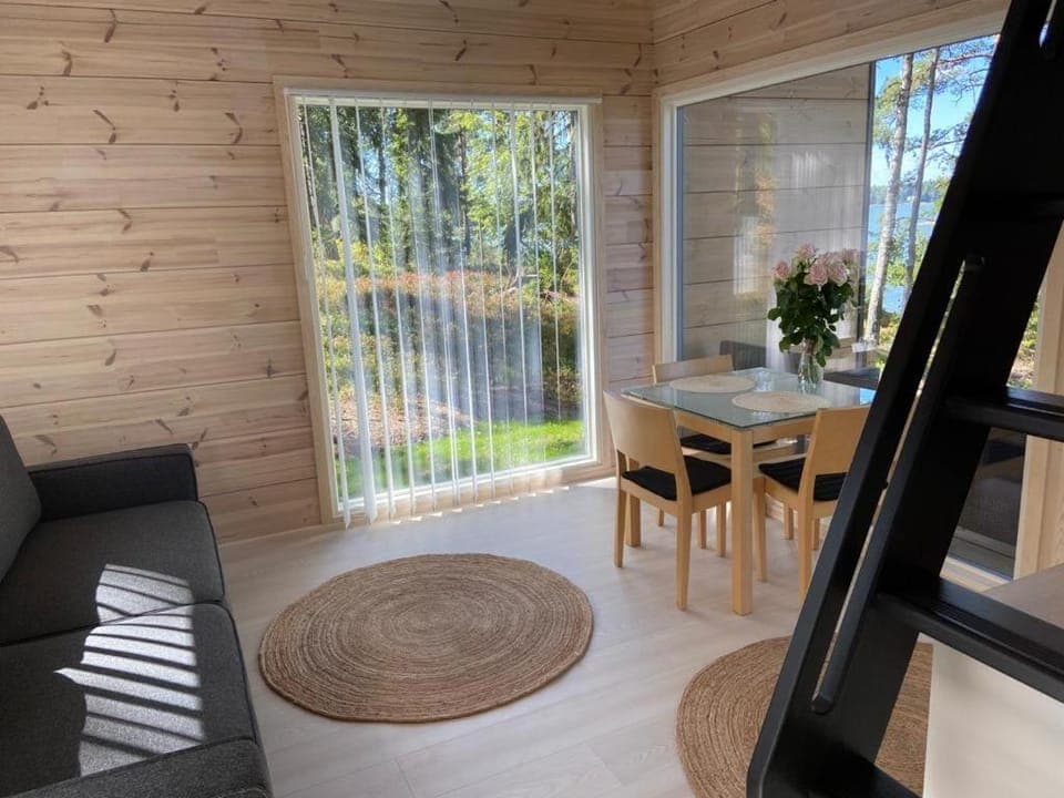 Villa Varis Chalet in Uusimaa