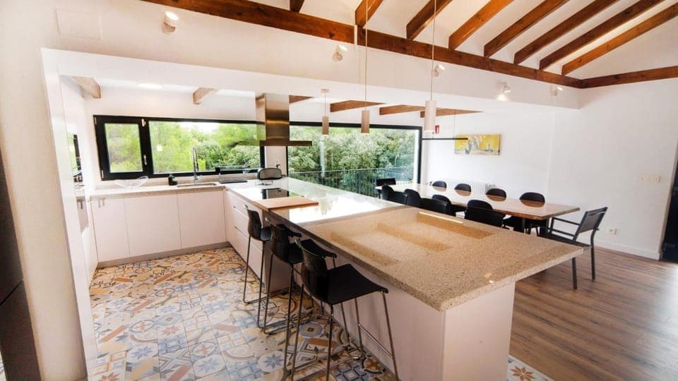 Kitchen or kitchenette, Dining area, internet, internet, internet